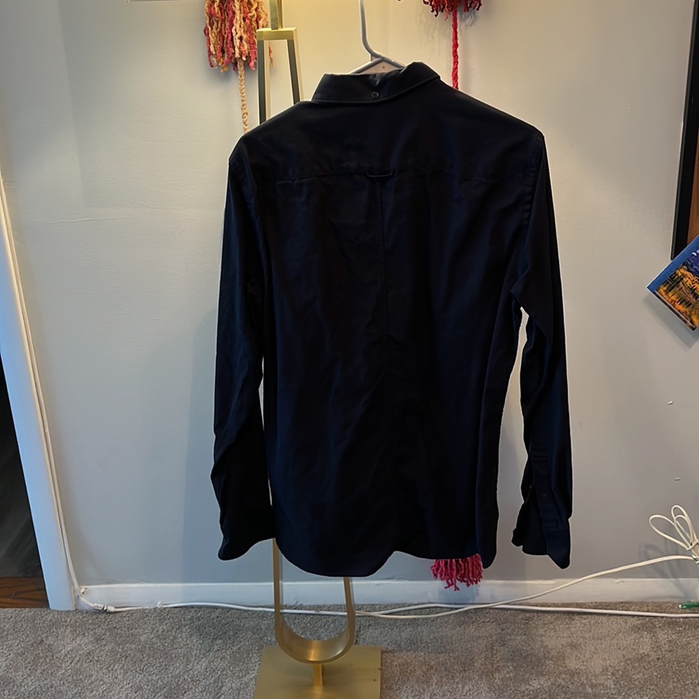 Solid navy button down shirt - Picture 4 of 4